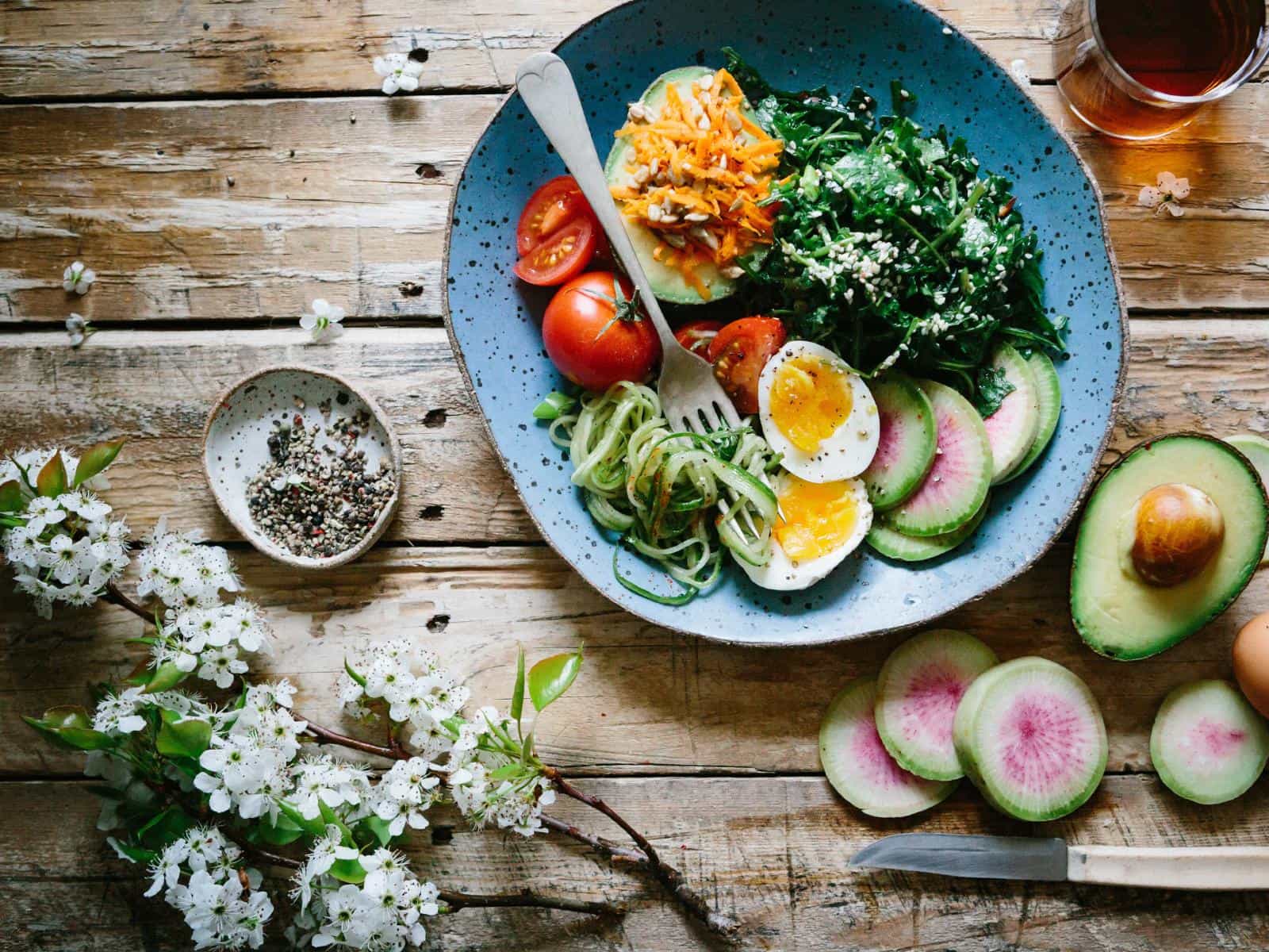 Protein rich breakfast recipes- Quinoa with eggs & salmon